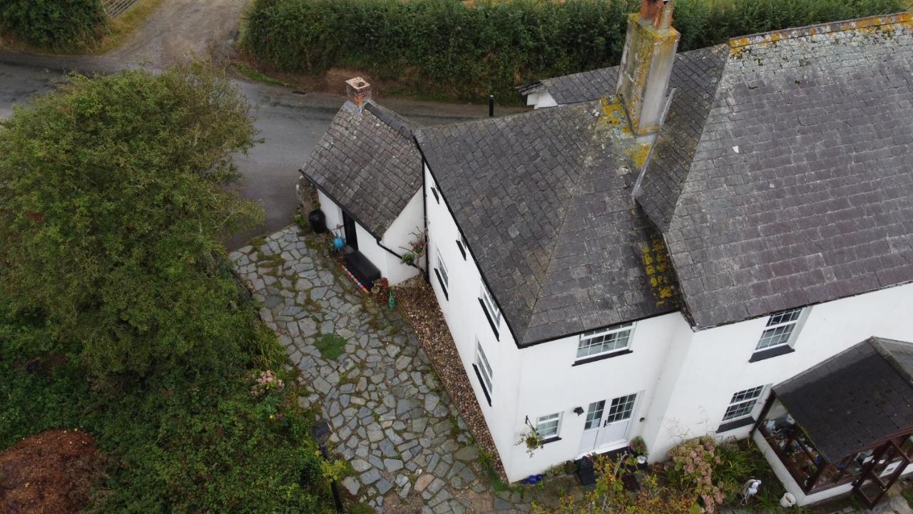 Boots Cottage บู๊ด ภายนอก รูปภาพ